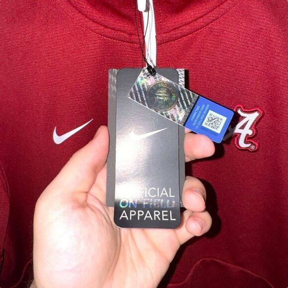 NWT University of Alabama Football Nike Dri-Fit 1/4 Zip Sweatshirt - Picture 3 of 11